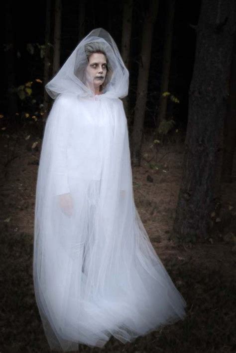 Halloween costume idea | Ghost halloween costume, Halloween costumes, Halloween costumes aesthetic