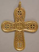 Gold Cross Pendant | Byzantine | The Met