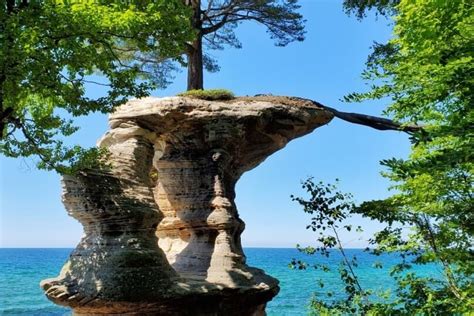 9 places to visit in Upper Peninsula: Circle the UP Michigan road trip ...