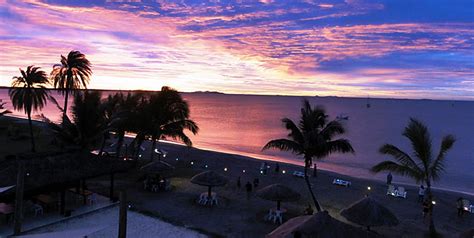 Smugglers Cove Resort, Nadi