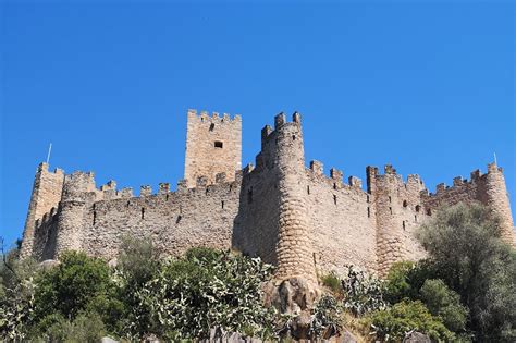 Knights Templar Tour - Tomar and Almourol Castle | Van Go Tourism