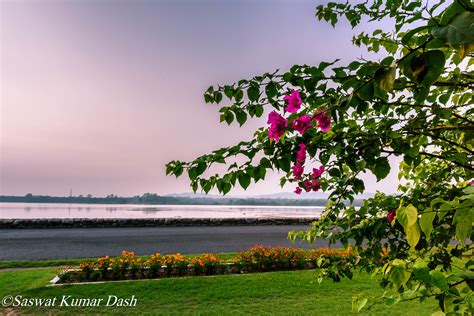 Sukhna Lake -Chandigarh | The well manicured gardens along t… | Flickr