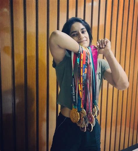 Vinesh Phogat Height, Weight, Age, Husband, Family, Biography ...