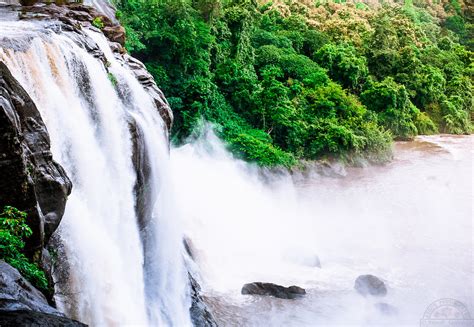 Athirapilly 1 | The Athirappilly Falls is situated 1000 ft a… | Flickr