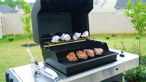 Best Natural Gas Grills Under $1000: Buying Guide and Reviews