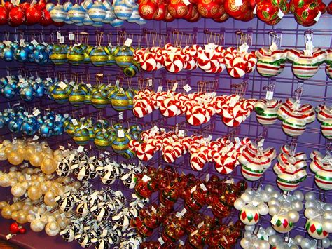 Downtown Disney | 'Disney's Days of Christmas' store, at Dow… | Flickr