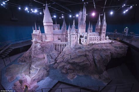 Harry Potter Hogwarts Castle Model