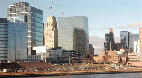 Newark NJ Skyline by rlkitterman on DeviantArt