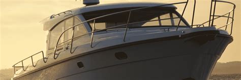 Boat Windshields - The Costs To Replace & Repair Boat Glass