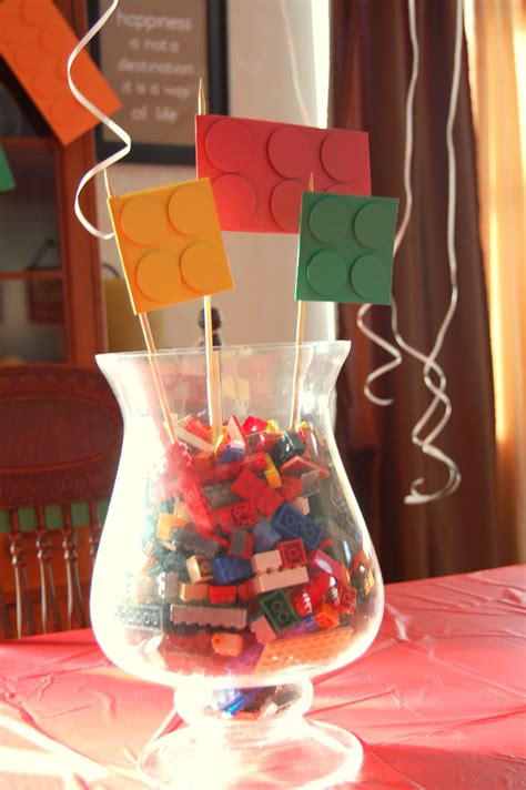 Ideas for Scrapbookers: Lego Party Decorations