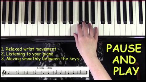 Piano Lesson 12 - Right Hand Chords - YouTube