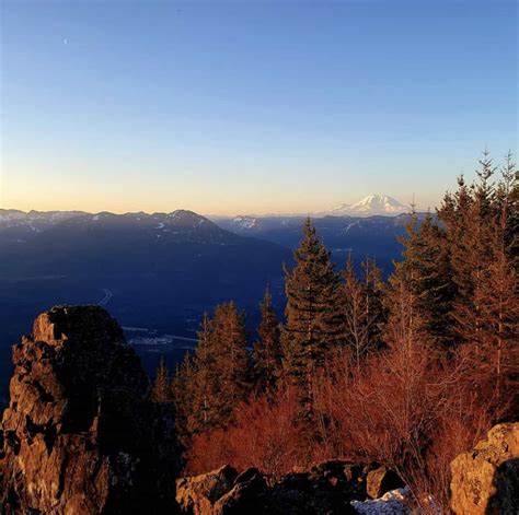 Mt Si Hike - Wash State's most popular hike- North Bend Escapes