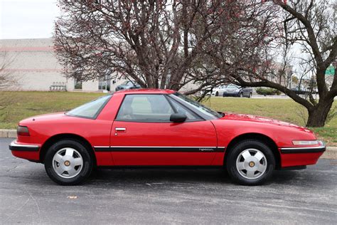 1990 Buick Reatta | Midwest Car Exchange