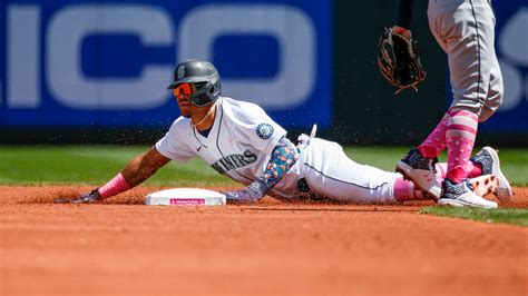 Is Julio Rodríguez the Next Stolen Base King? - The New York Times