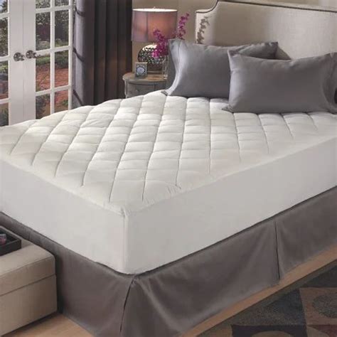 Super Plush Mattress Topper at best price in Gurgaon by Rajdhani Syntex ...