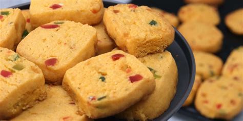 Eggless Karachi Bakery Biscuits - Tasted Recipes