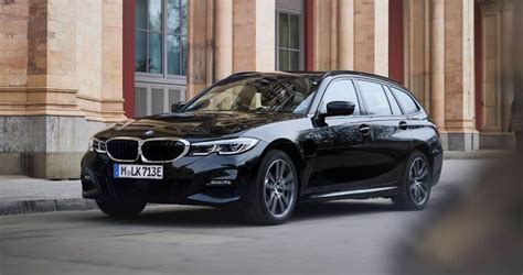 BMW 330e xDrive Touring: Llega el híbrido-enchufable en formato familiar