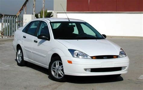 Used 2000 Ford Focus Pricing - For Sale | Edmunds