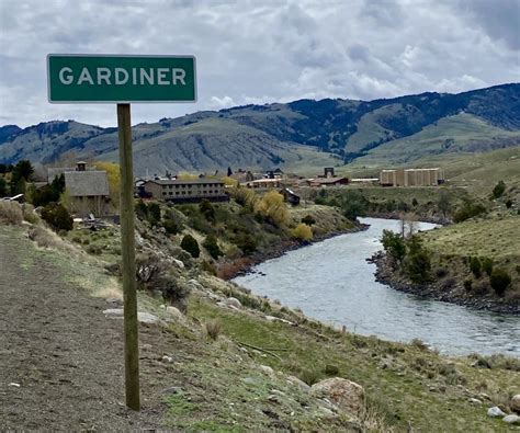 Things to Do in Gardiner, Montana in Summer - TravelingMel