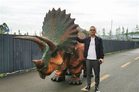 4 Legs Triceratops Life Size Walking Dinosaur Costume,Dinosaur Costume ...