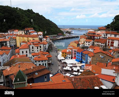 Cudillero spain hi-res stock photography and images - Alamy