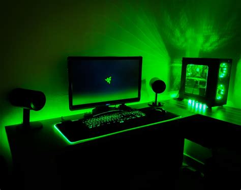 cantaci.me | Gaming setup, Gaming room setup, Cheap gaming setup