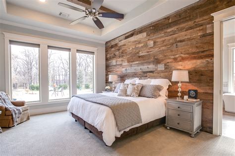 Craftsman Farm House - Farmhouse - Bedroom - Dallas - by Noble Classic Homes