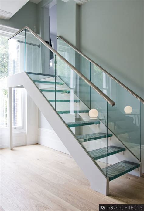 √ 32+ Railing Tangga Kaca Minimalis (STAINLESS STEEL, TEMPERED)