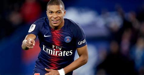 PSG : Kylian Mbappé défend la Ligue 1