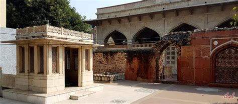 Mirza Ghalib's Tomb | Mirza Ghalib Tomb in Delhi | Tourist Attractions in Delhi India