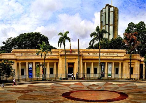 Arquitectura neoclásica, de Carlos Raúl Villanueva, Museo de Bellas Artes, caracas, Venezuela ...