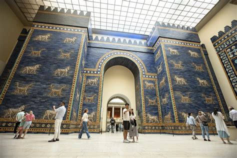 Pergamon Museum to close for 14-year-long renovation - Exberliner