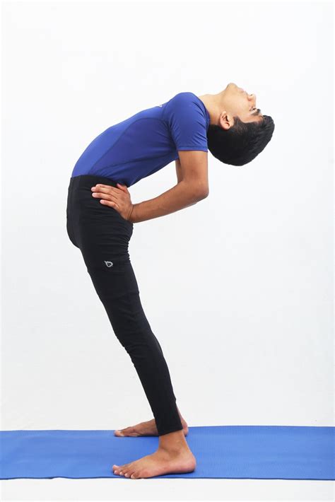 Ardha Chakrasana (Half Wheel Pose) - The Yogi Hut