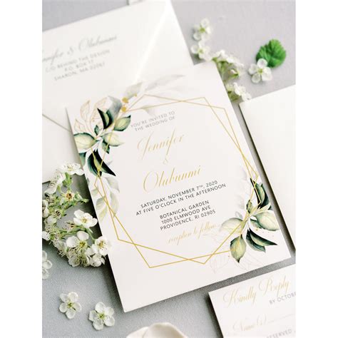 Floral Gold Border Invitation – Boxed Wedding Invitations