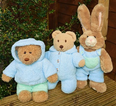 Ravelry: Teddy Bear Clothes - Cuddles for Boys pattern by Lorraine Leatham