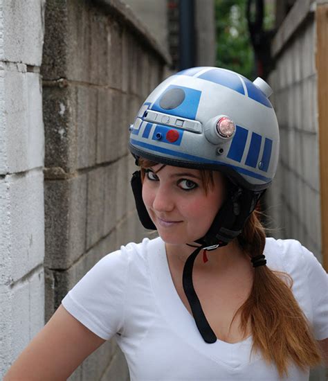 21 Cool Bike Helmets ~ Now That's Nifty