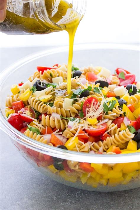 Zesty, fresh and flavorful homemade Italian Dressing Recipe! This healthy Italian salad … | Easy ...