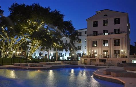 White House Hotel $101 ($̶1̶2̶8̶) - UPDATED 2018 Prices & Reviews - Biloxi, MS - TripAdvisor