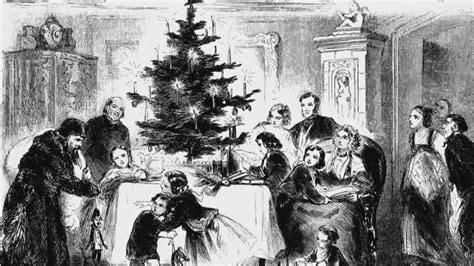 A brief history of Christmas tree decorations | 13newsnow.com