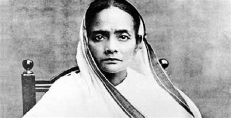 Kasturba Gandhi Biography - Childhood, Life Achievements & Timeline