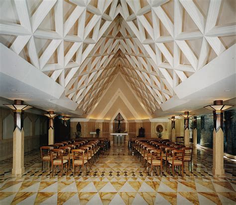 U.S. architect recalls events that led him to design chapel at Vatican ...