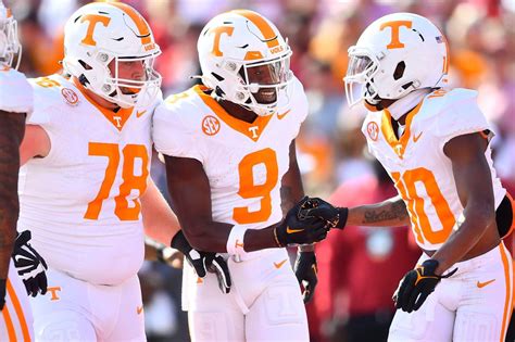 Game Picks and Score Predictions: Tennessee vs. Kentucky - Rocky Top Talk