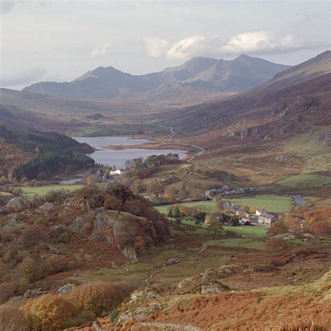 A view of Snowdon mountain in North Wales. | Natural landmarks, Film images, Landmarks