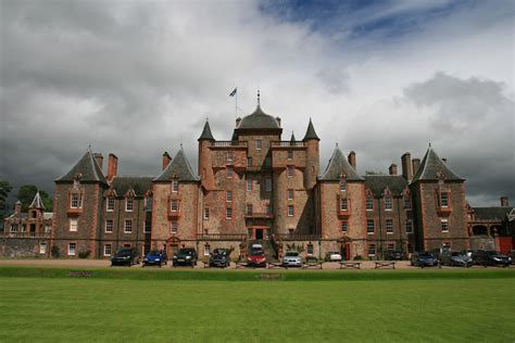 Thirlestane Castle and gardens | Stravaiging around Scotland