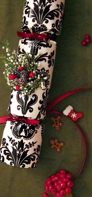 32 Crackers ideas | christmas crackers, diy christmas crackers ...