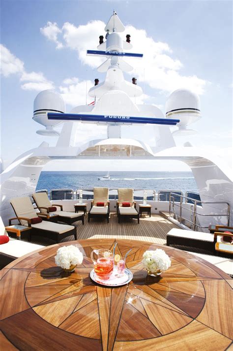 Benetti Yachts Diamonds Are Forever www.benettiyachts.it Yacht Design ...