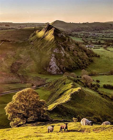 √ Peak District National Park England