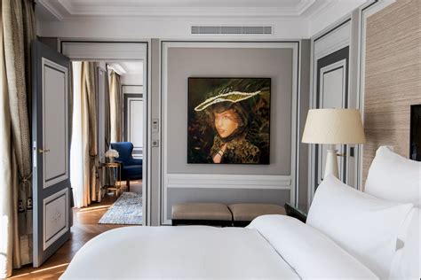 Paris Luxury Deluxe Suites | Rosewood Hôtel de Crillon