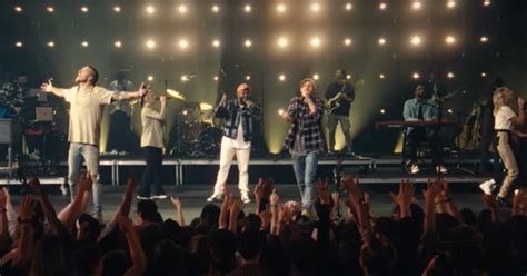 'LION' Elevation Worship Live Performance With Chris Brown And Brandon Lake