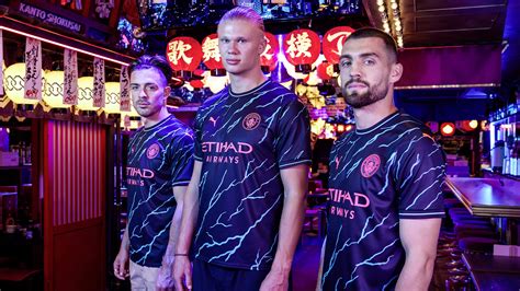 Manchester City and PUMA launch striking third kit